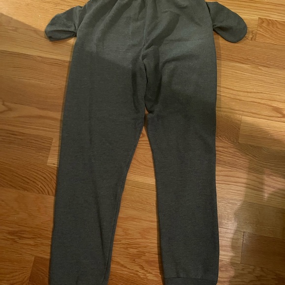 Boy’s sweatpants - Picture 6 of 6